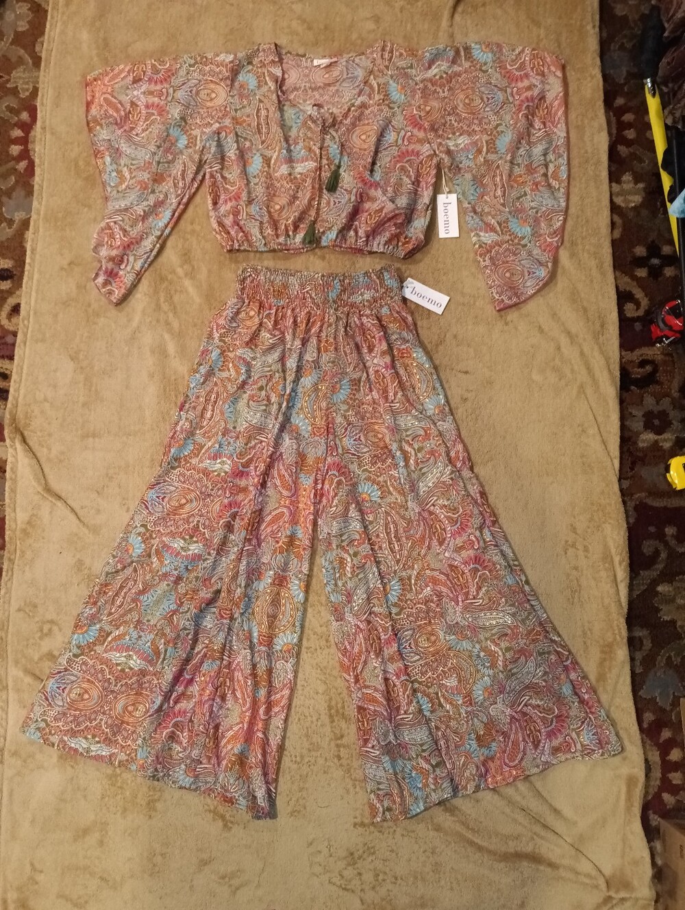NWT Boemo 2 Pc Boho Paisley Wide-Leg Pants Set - Multicolor - Picture 1 of 8